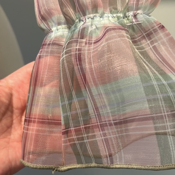 NWT Simon’s -and April sheer plaid blouse - Picture 3 of 6